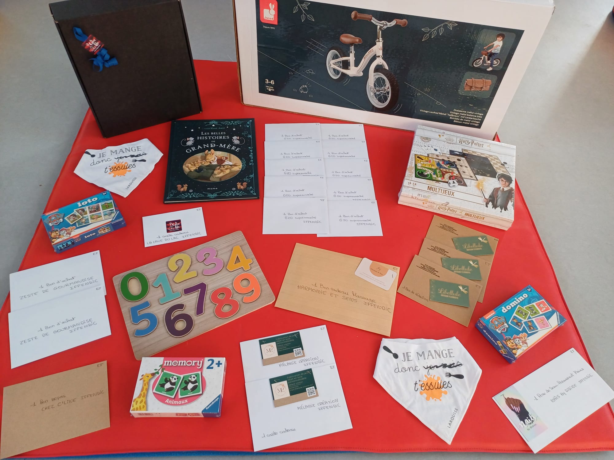 La tombola EJ commence